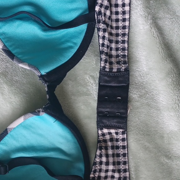 Flirtitude Black and White Flannel Push Up Bra Size 34A - Picture 4 of 4